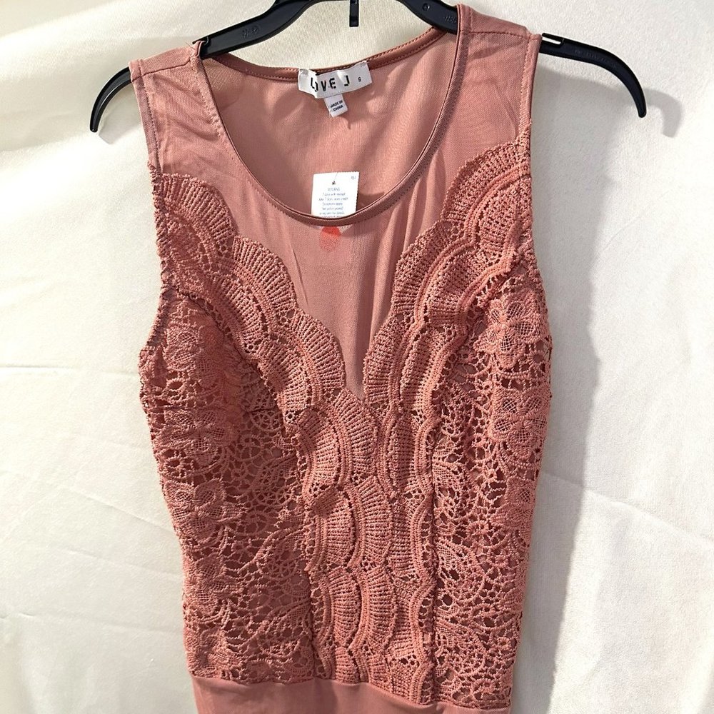 Women's Size Small Pink Lace & Crochet Sleveless Bodysuit New - Love J Trend